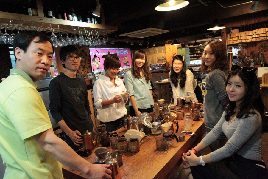 2013바리스타트레이닝코스 핸드드립-4시반.JPG