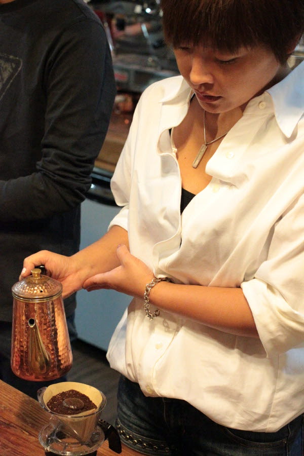 2013바리스타트레이닝코스 핸드드립-강효정01.jpg