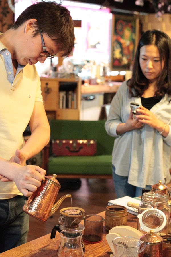 2013바리스타트레이닝코스 핸드드립-김기보04.jpg