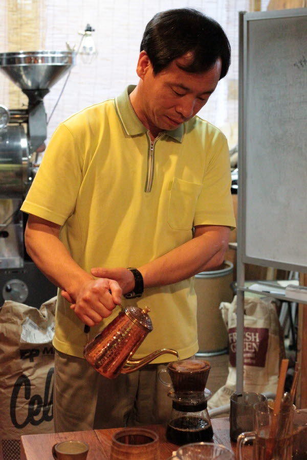 2013바리스타트레이닝코스 핸드드립-류택희01.jpg
